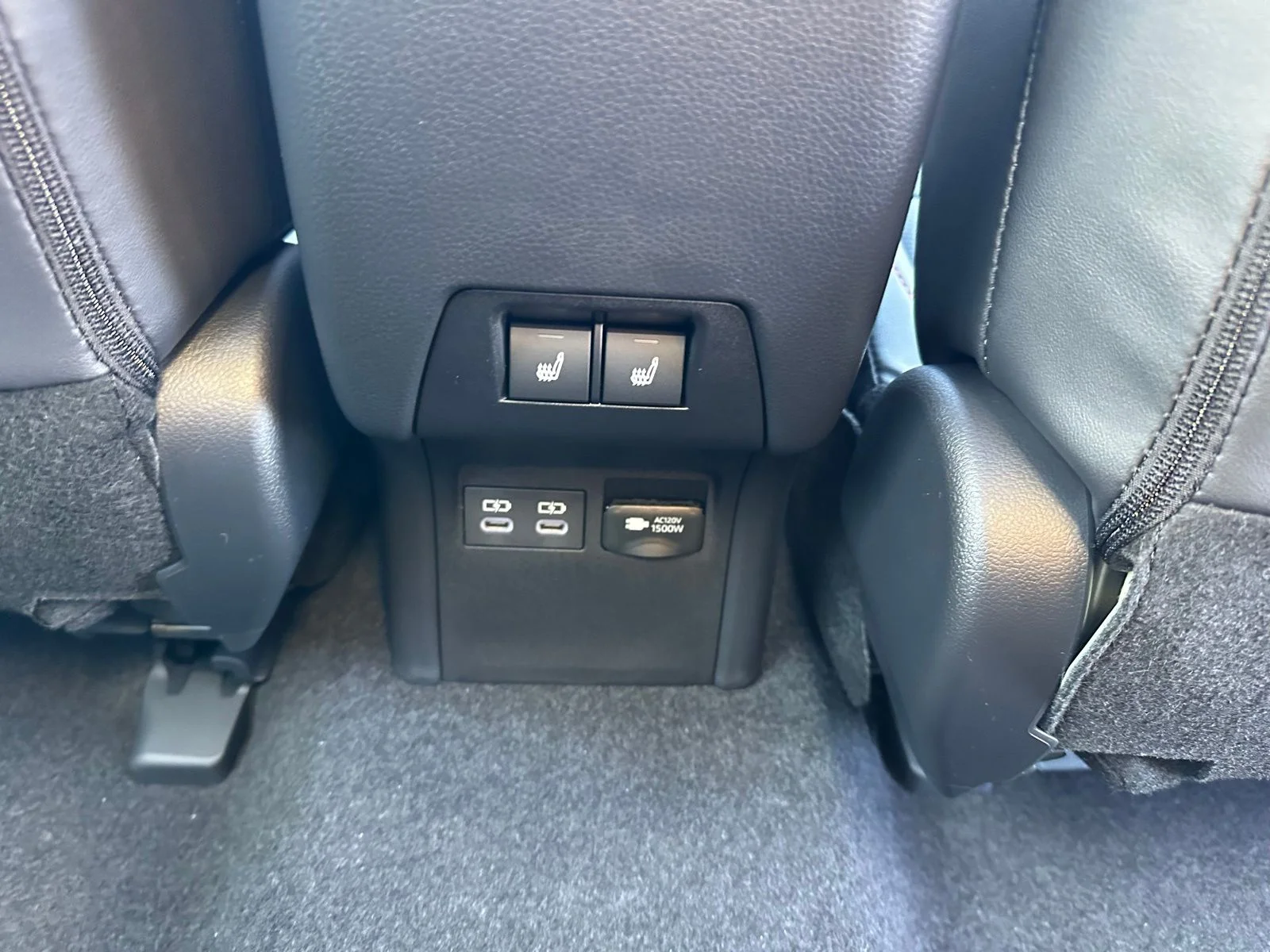 2026 Toyota Prius Plug-in Hybrid XSE Premium - Photo 22