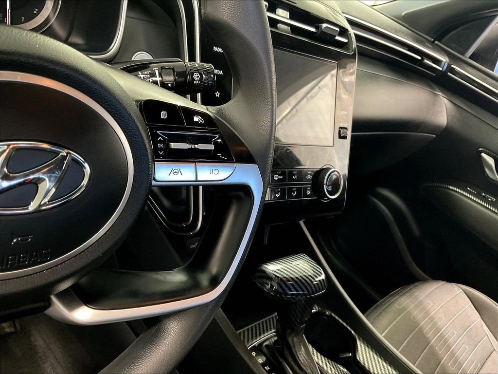 Used 2022 Gray Hyundai SEL image 23