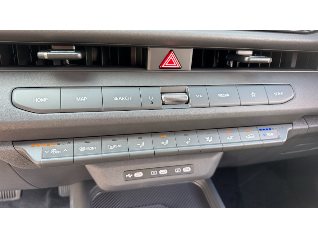 New 2027 Snow White Pearl / Black Roof Kia X-Line S image 20