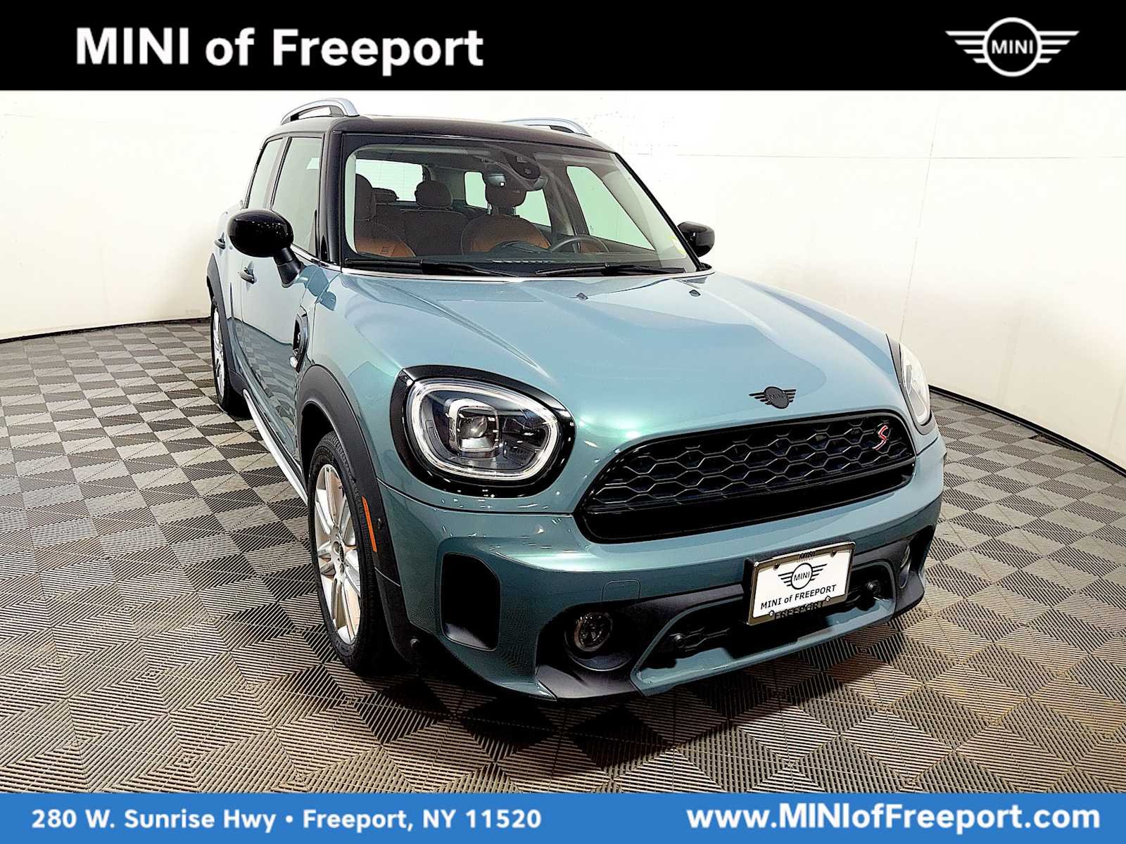 2023 MINI Countryman Cooper S's photo
