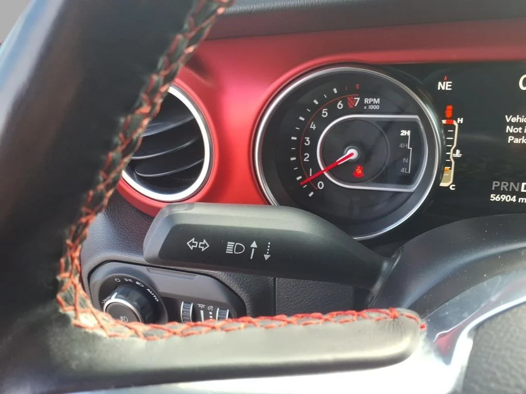 Used 2021 Red Jeep Unlimited Rubicon image 26