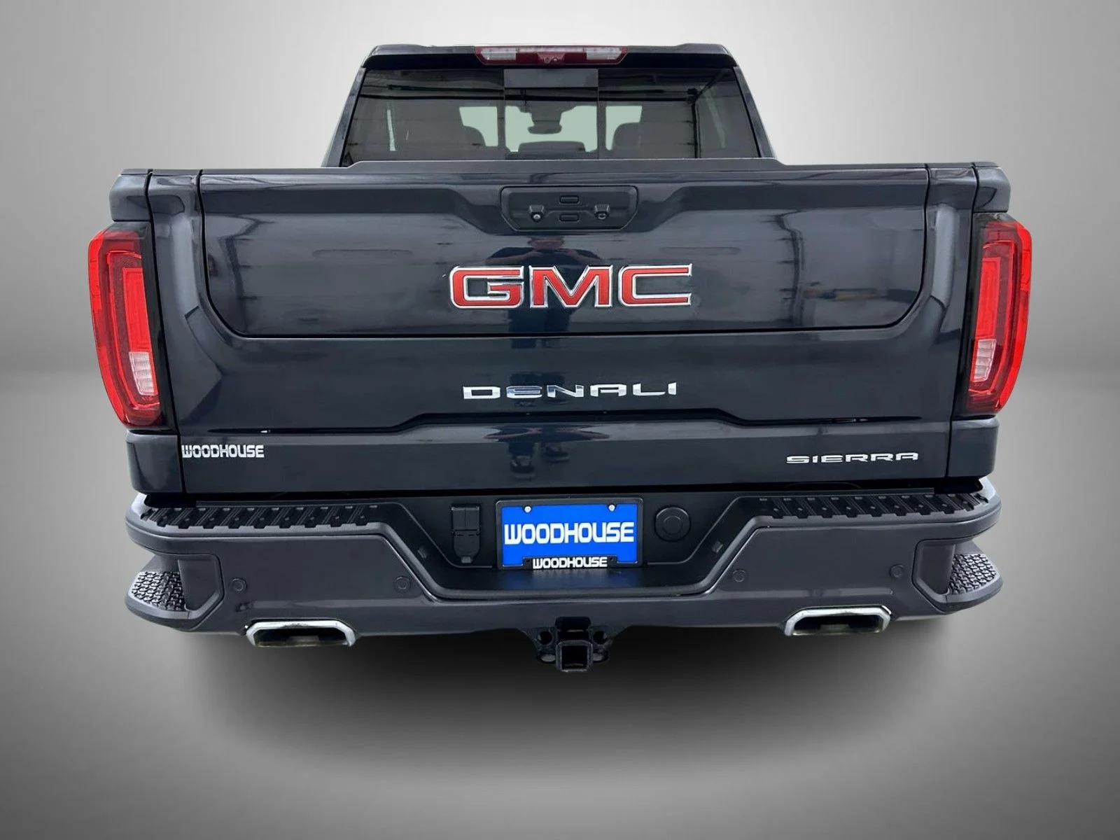 Used 2023 Silver GMC Denali image 6
