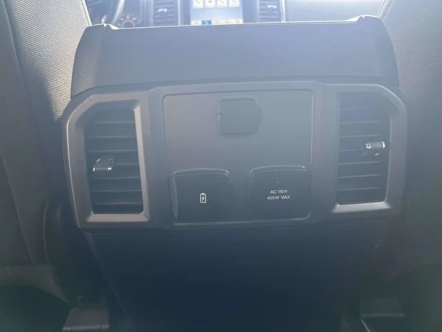 Used 2017 Gray Ford XLT image 15