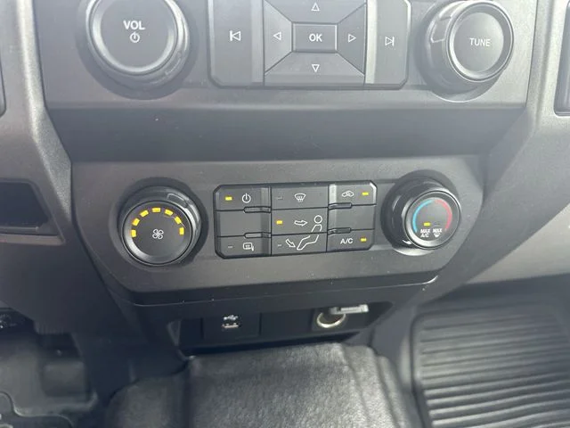 Used 2022 Gray Ford XL image 19