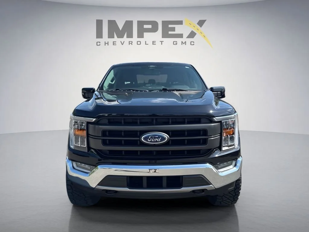 Used 2022  Ford XL image 8
