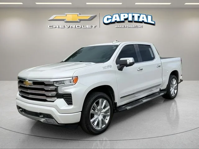 Used 2022 Beige Chevrolet High Country image 1