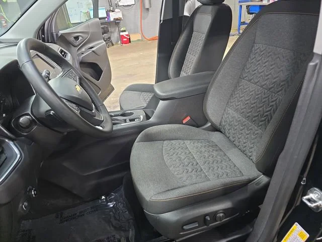 2024 Chevrolet Equinox LT - Photo 17