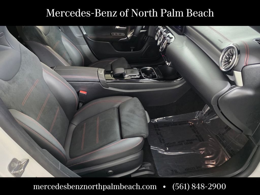 Certified Used 2023 White Mercedes-Benz CLA 250 image 27