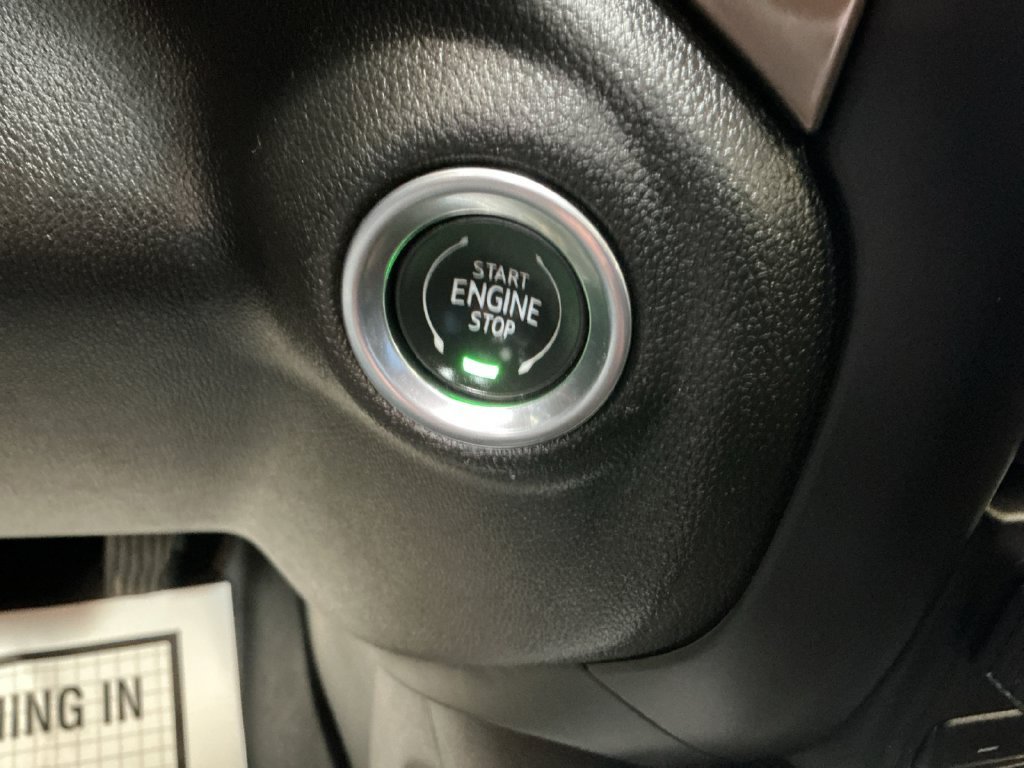Used 2022 White Chevrolet High Country image 26