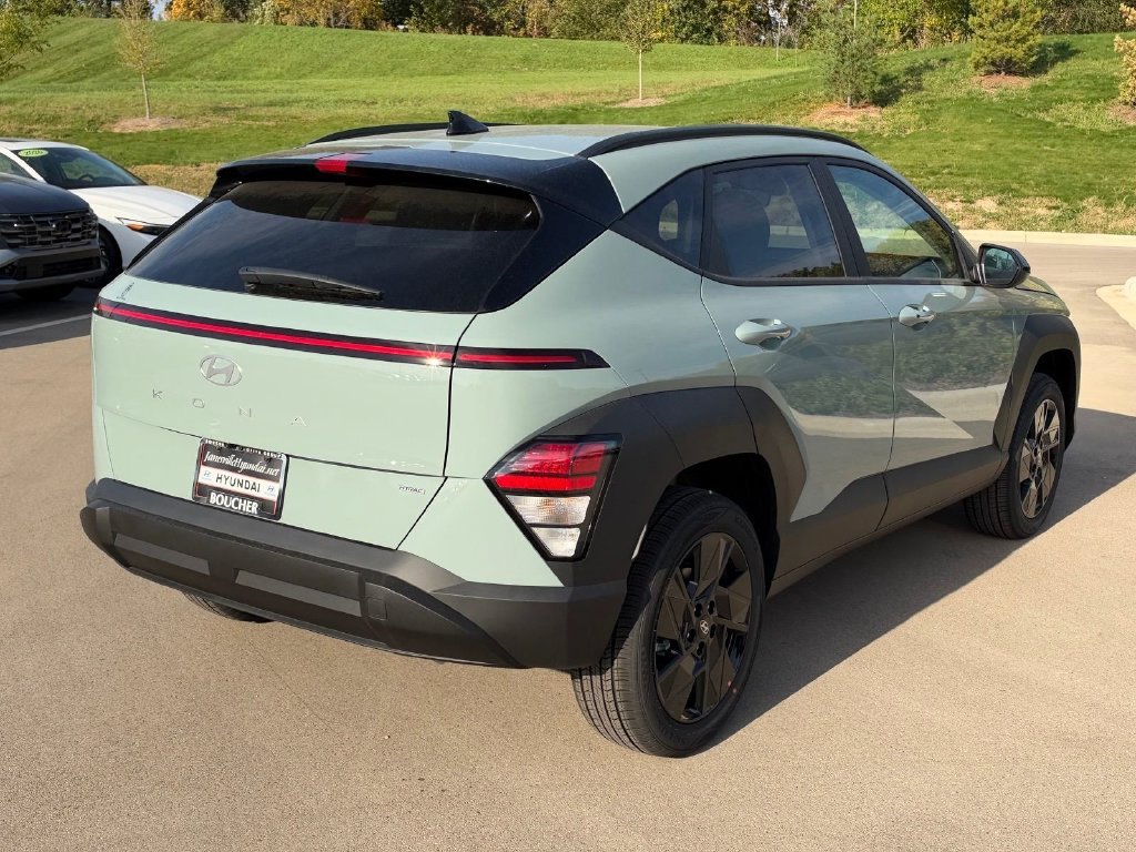 New 2027 Mirage Green Hyundai SEL Sport image 4