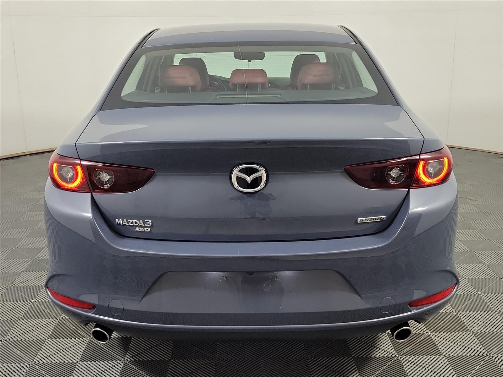 Certified Used 2024 Polymetal Gray Metallic Mazda 2.5 S Carbon Edition image 5