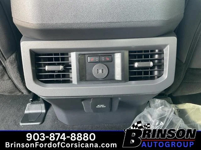 New 2026 Oxford White Ford F-350® Lariat® image 32