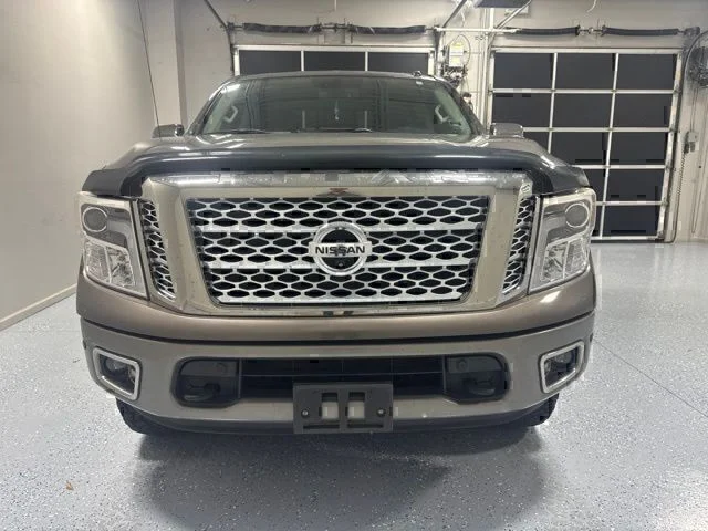 Used 2018 Brown Nissan Platinum Reserve image 3