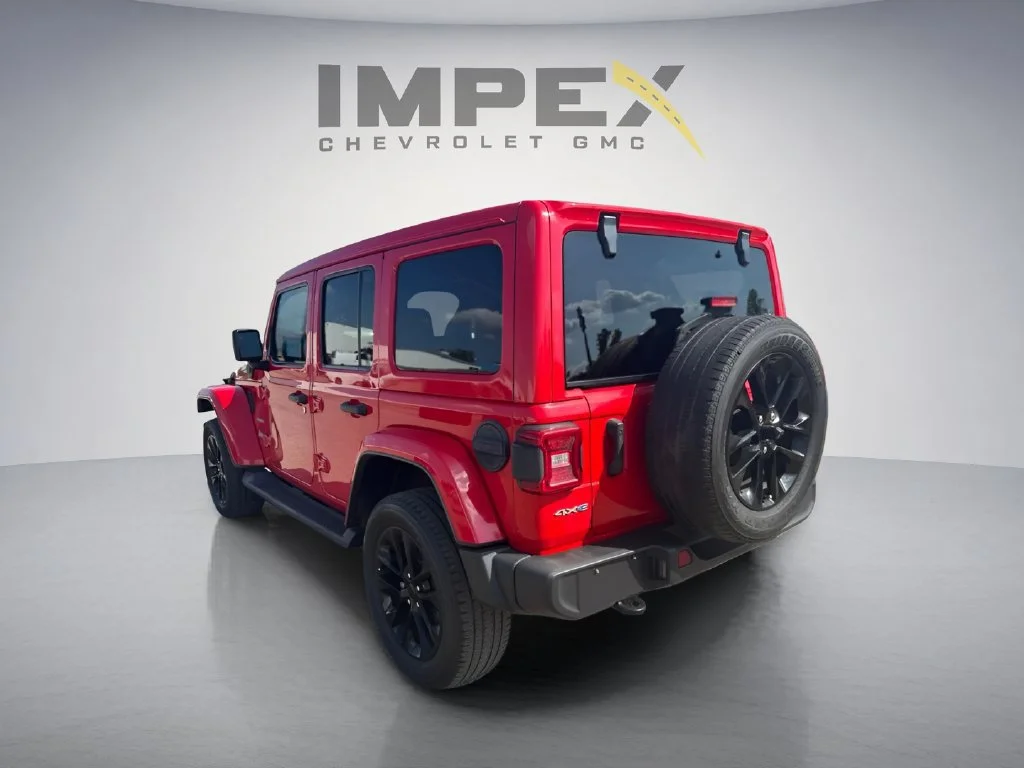 Used 2021 Red Jeep Unlimited Sahara image 2