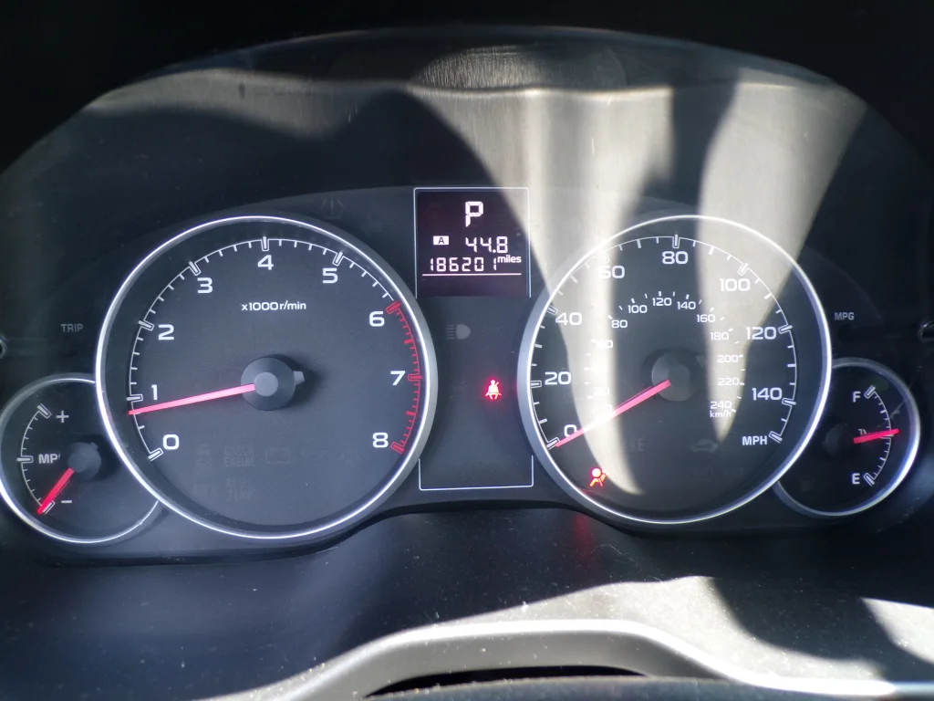 Used 2013 Twighlight Blue Metallic Subaru 2.5i Premium image 16