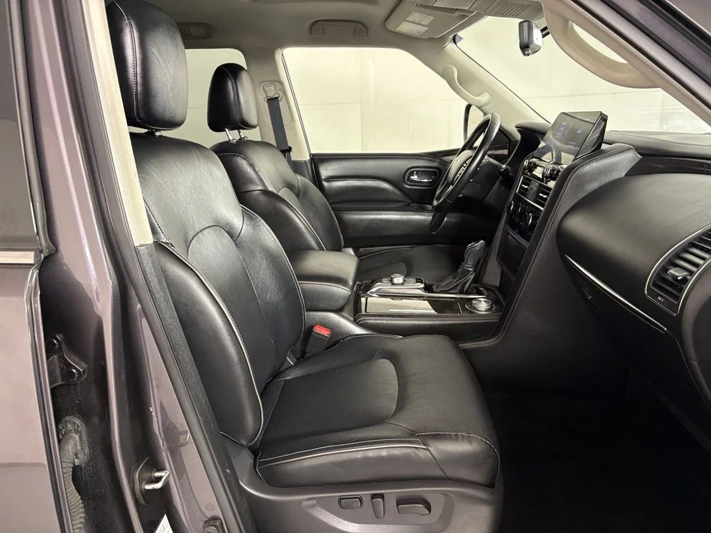 Used 2024 Gray INFINITI LUXE image 48