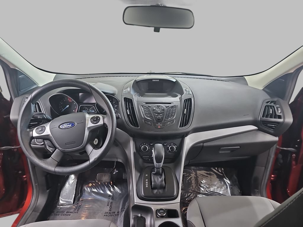 Used 2015 White Ford SE image 11