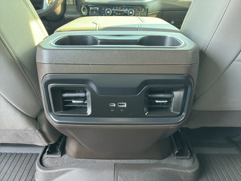 Used 2025 Summit White Chevrolet LT Trail Boss image 21
