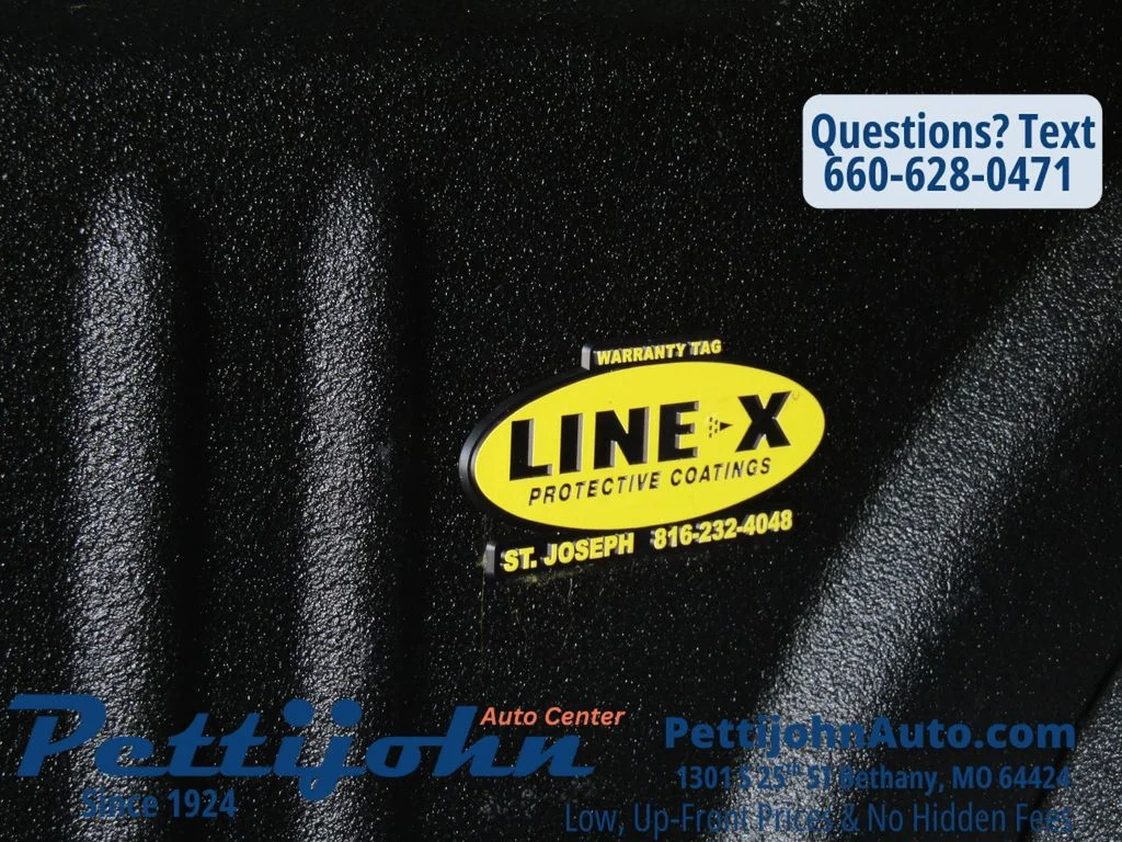 Used 2022 Black Metallic Ford XLT image 17