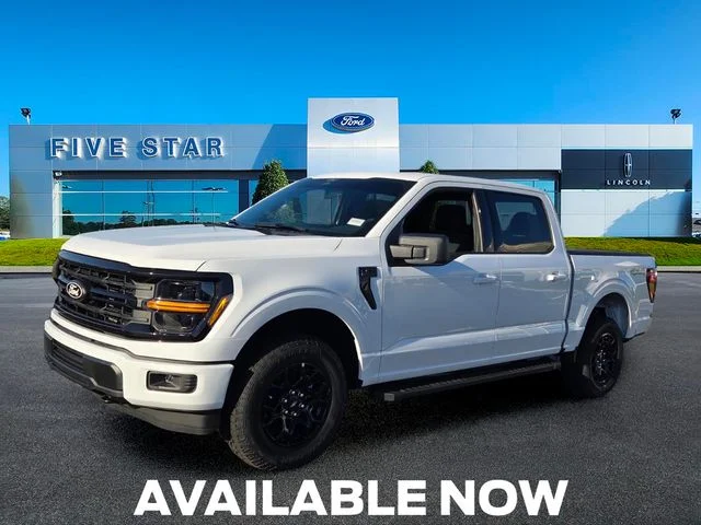 New 2026 Oxford White Ford XLT image 3