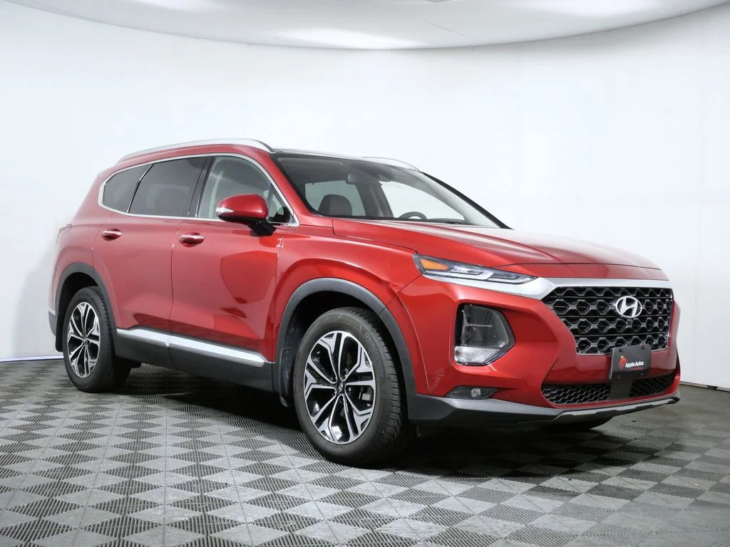 Used 2019 Red Hyundai Ultimate image 9