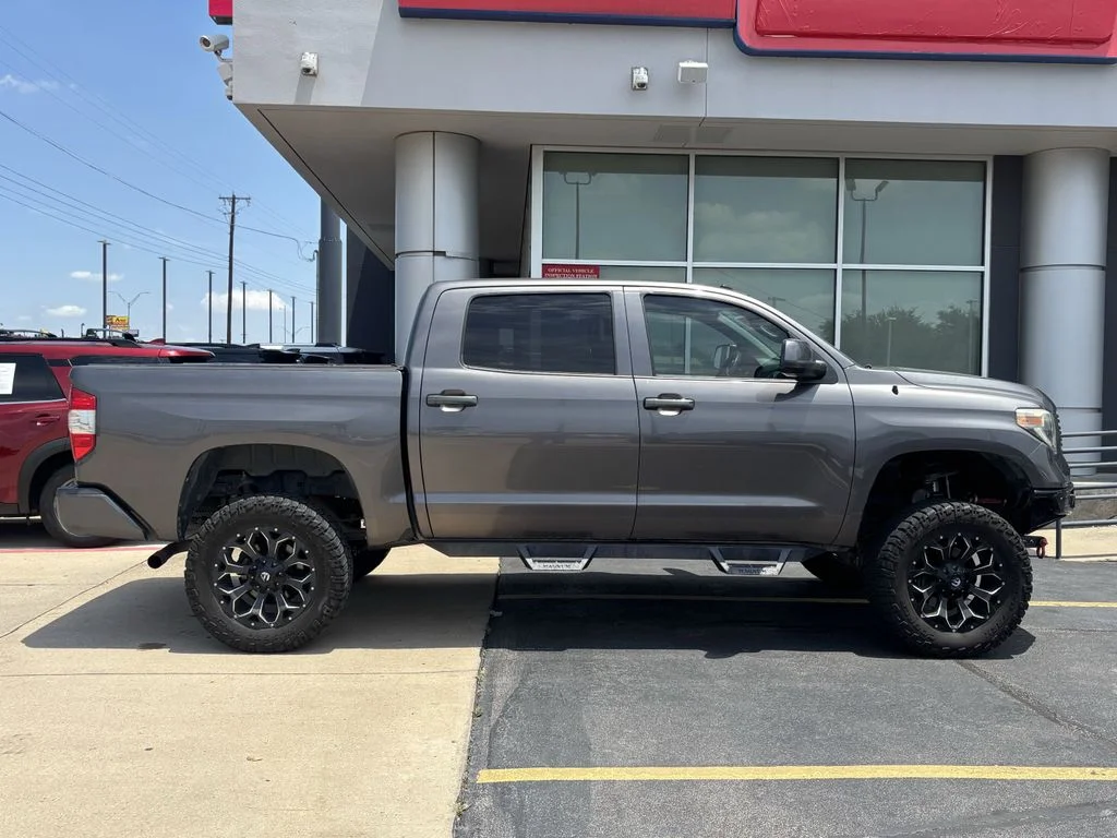Used 2014 Toyota Tundra SR5 with VIN 5TFEM5F18EX076152 for sale in Bedford, TX
