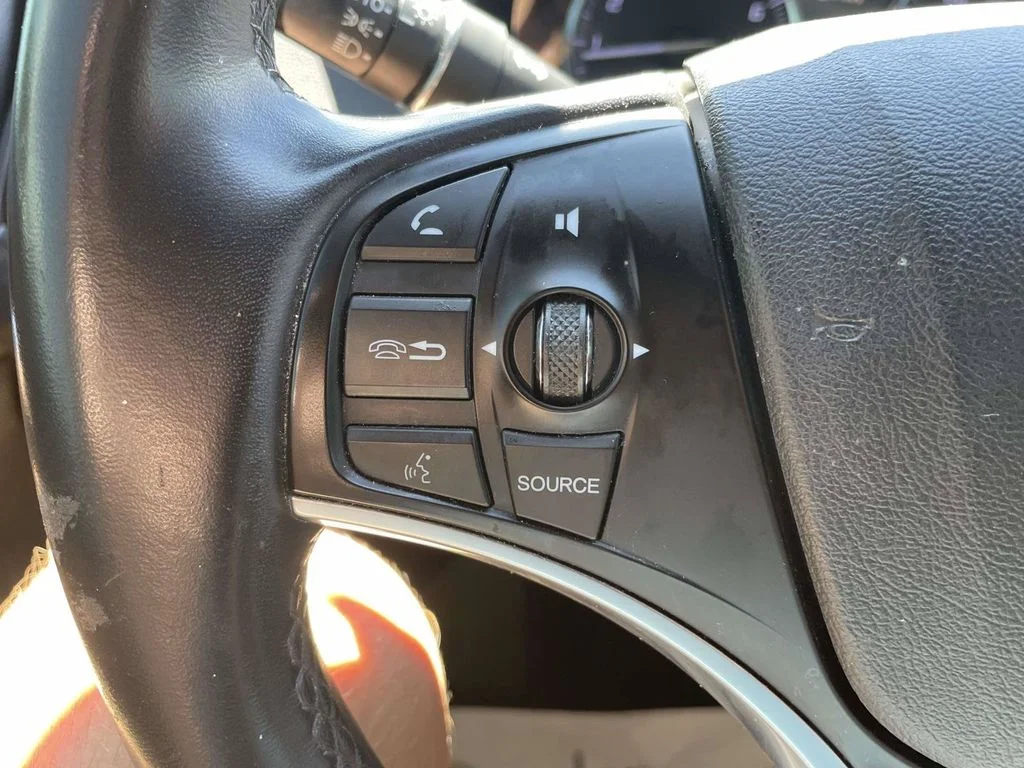 Used 2020  Acura 3.5L image 25
