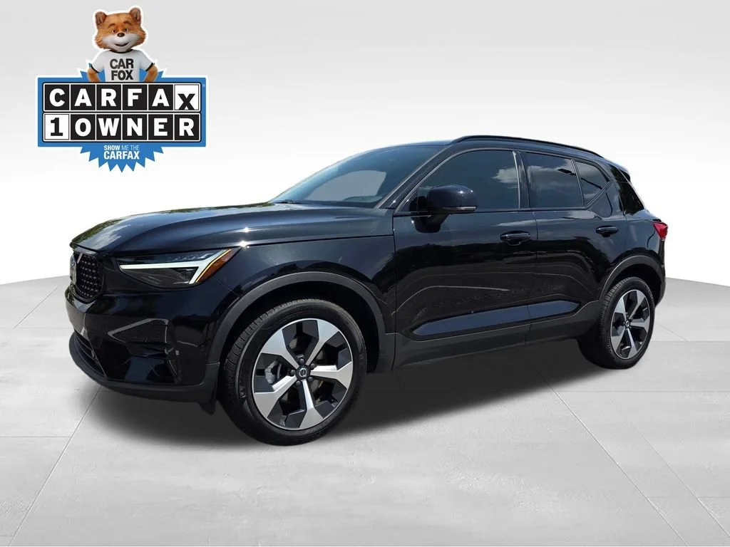 Used 2026  Volvo Plus image 2
