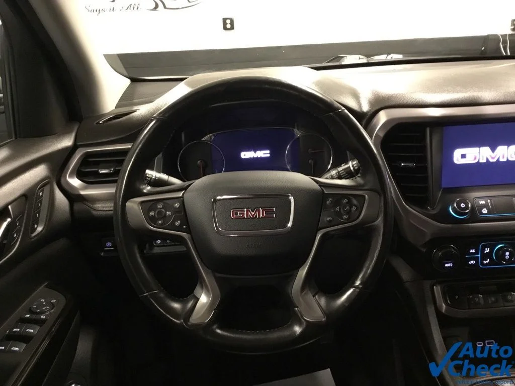Used 2022 White GMC AT4 image 43