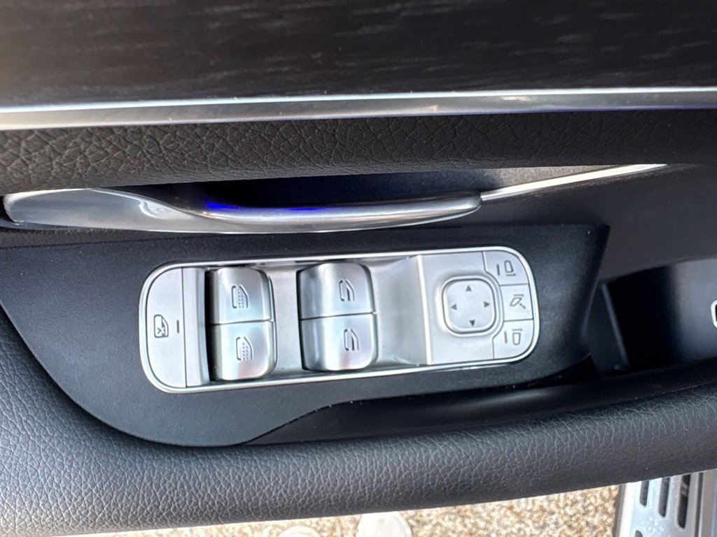 Used 2026 Black Mercedes-Benz GLS 450 image 13
