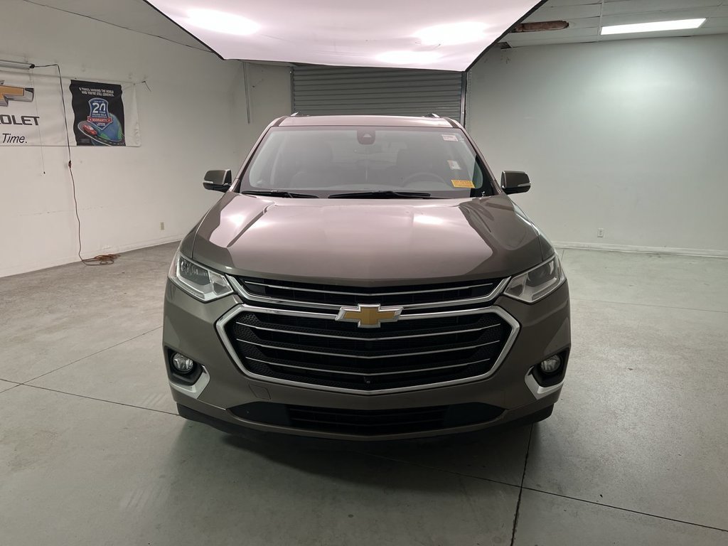 Used 2020 STONE GRAY METALLIC Chevrolet Premier image 3