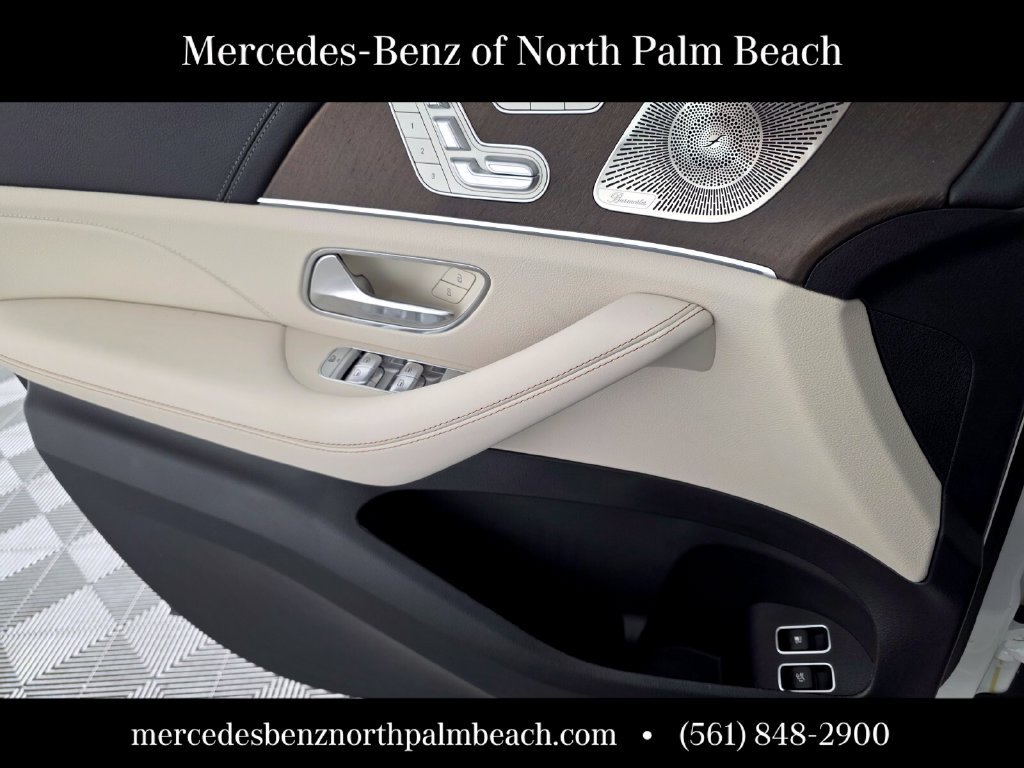 New 2027 Polar White Mercedes-Benz AMG® GLE 53e 4MATIC+ SUV image 20