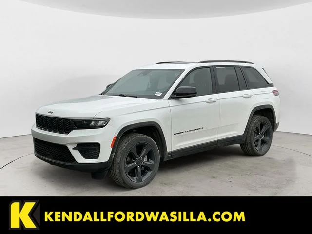 2023 Jeep Grand Cherokee Altitude 4x4's photo