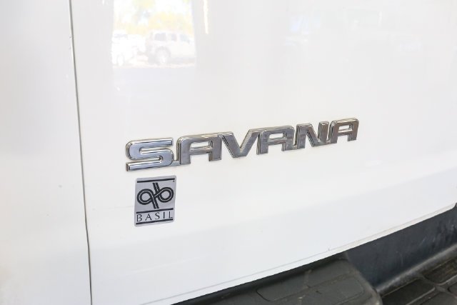 Used 2023 White GMC Work Van image 9