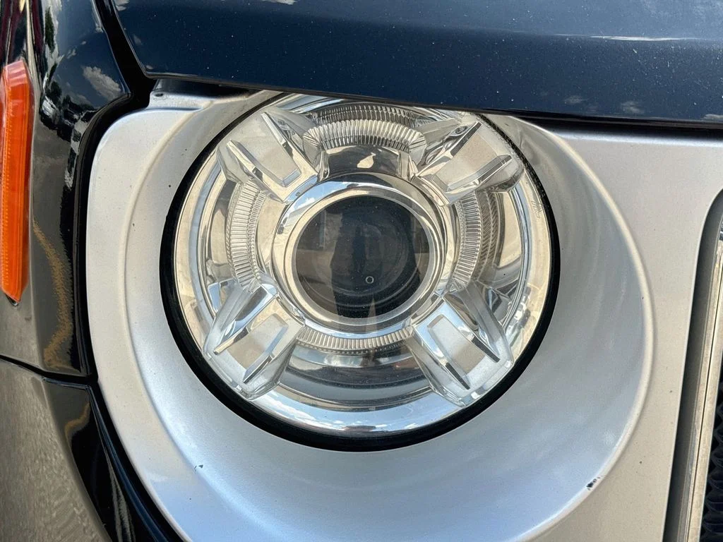Used 2018 Black Jeep Limited image 35