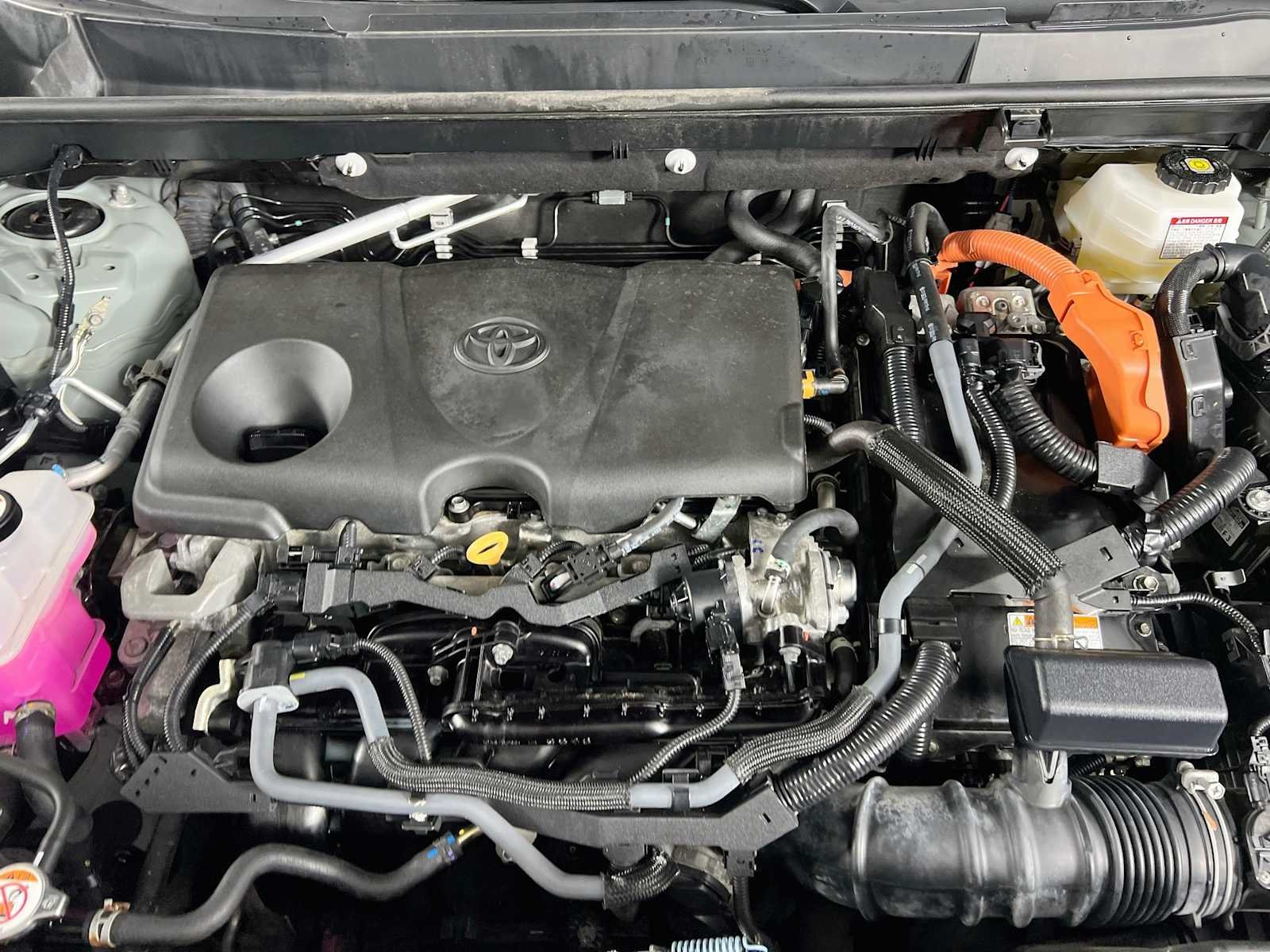 Used 2023 Lunar Rock Toyota Hybrid XLE image 31