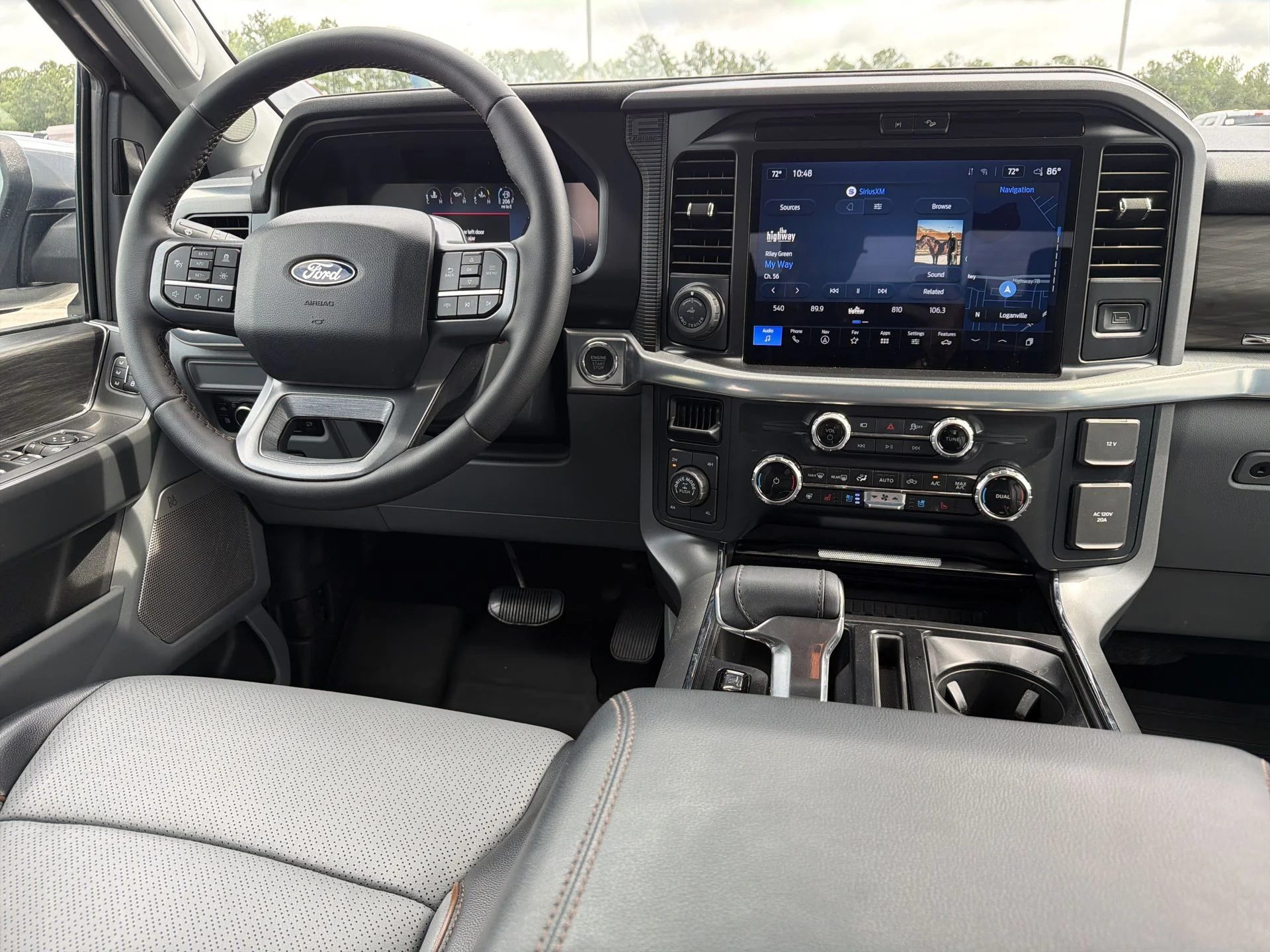 Certified Used 2025 Gray Metallic Ford Lariat image 3