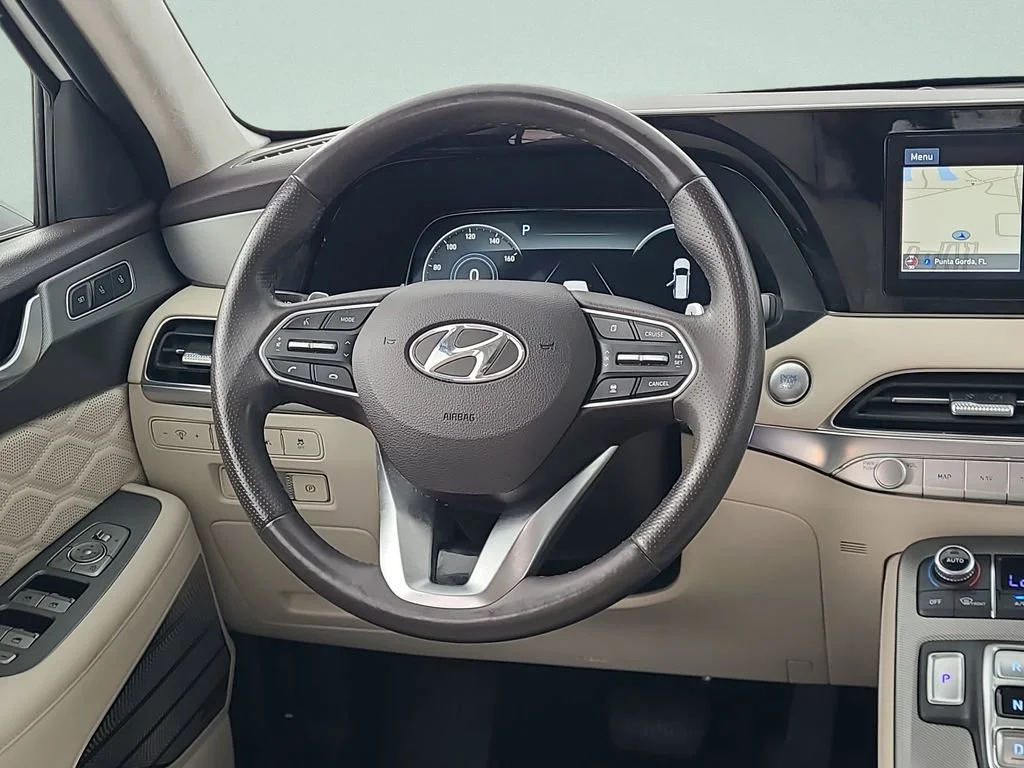 Used 2020 Hyper White Hyundai Limited image 11
