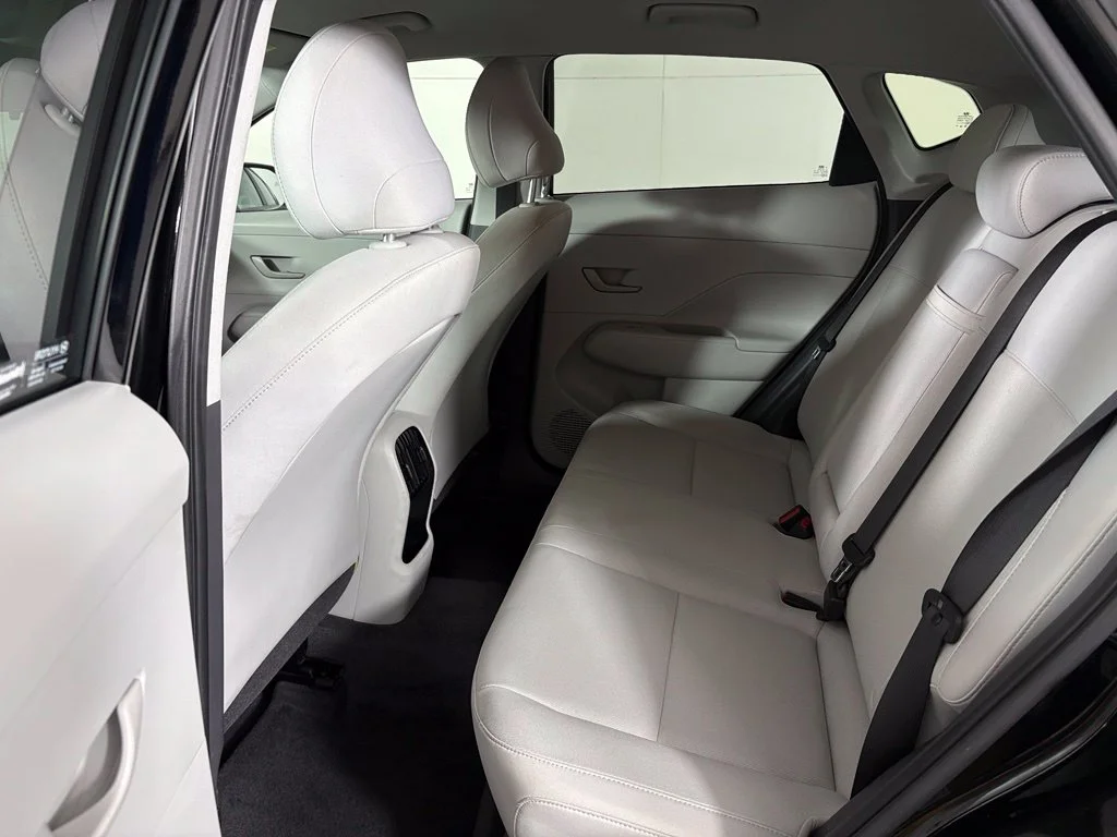 Used 2024 Black Hyundai SEL image 36