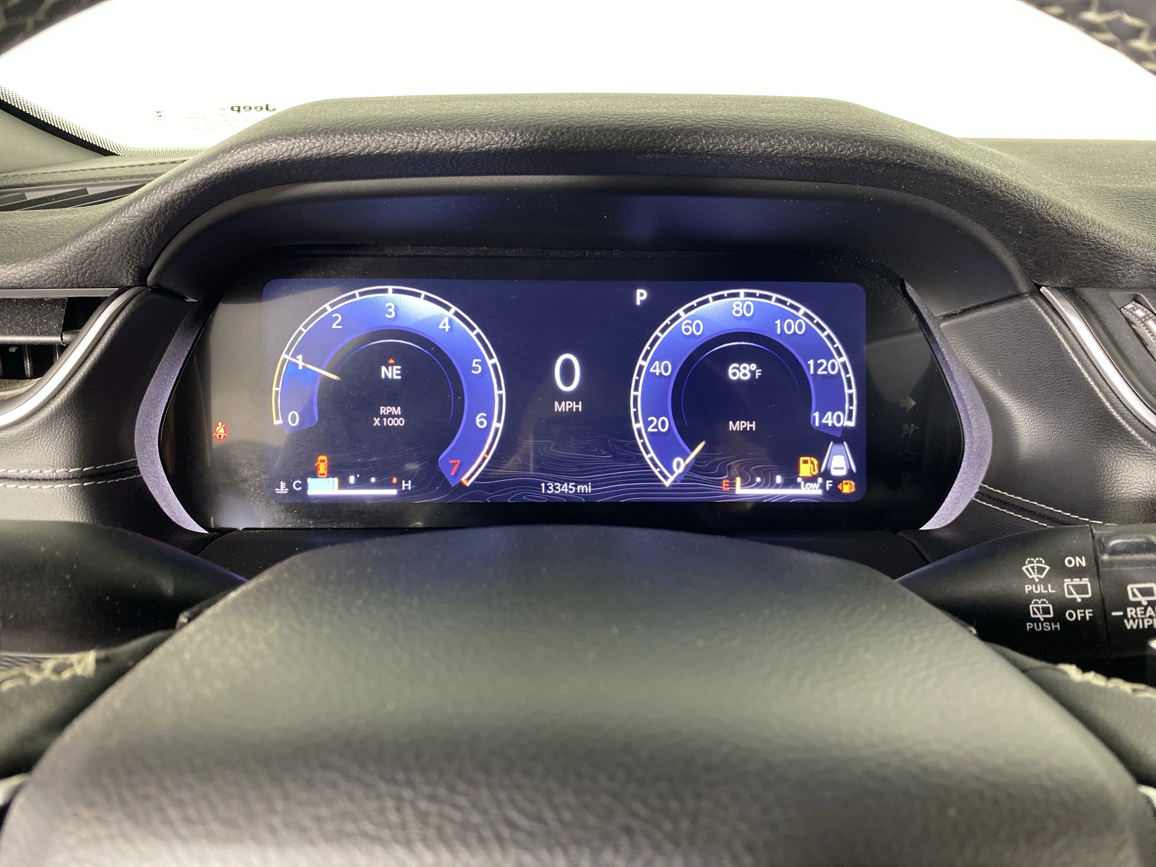 Used 2024 Diamond Black Crystal Pearlcoat Jeep Laredo image 21