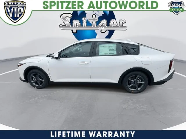 New 2026 Snow White Pearl Kia LXS image 6