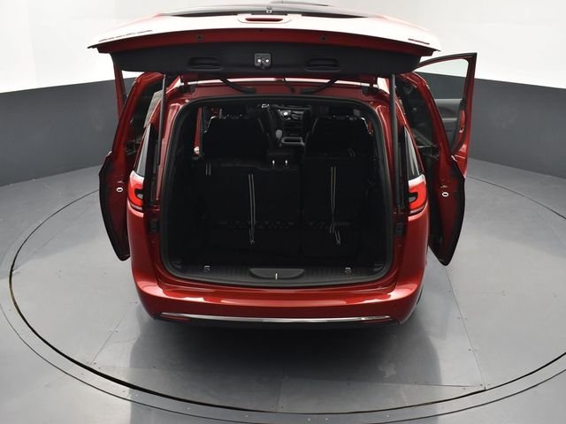 2026 Chrysler Pacifica Select - Photo 26