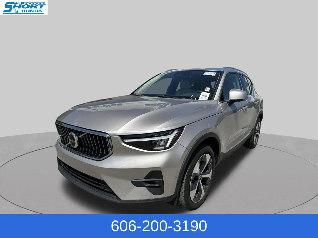 2024 Volvo XC40