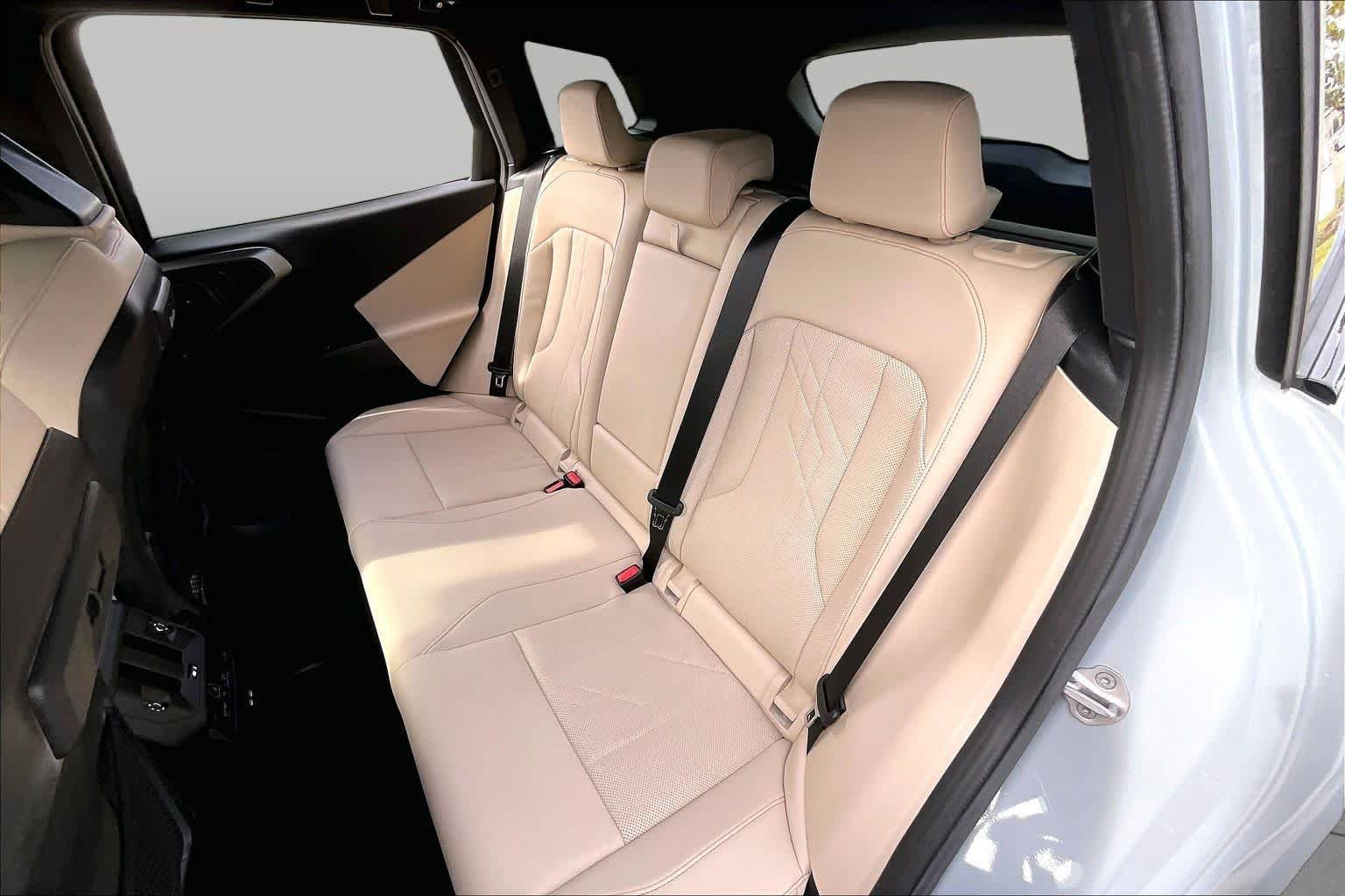 Used 2025 Brooklyn Grey Metallic BMW 30 xDrive image 19