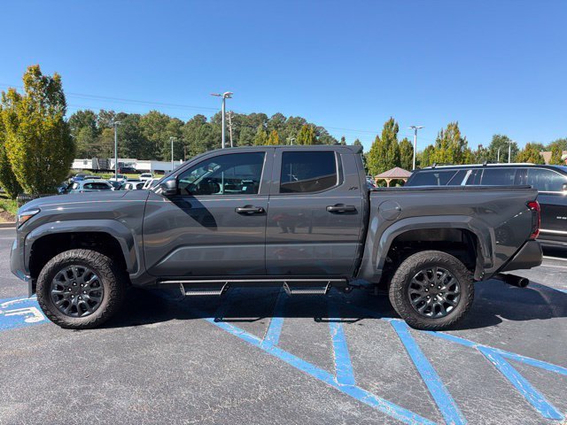 Used 2025 Underground Toyota SR image 10