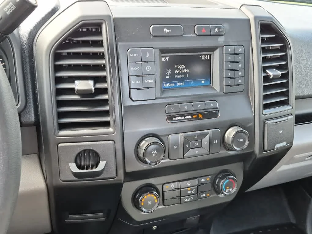 Used 2019 Oxford White Ford XL image 12
