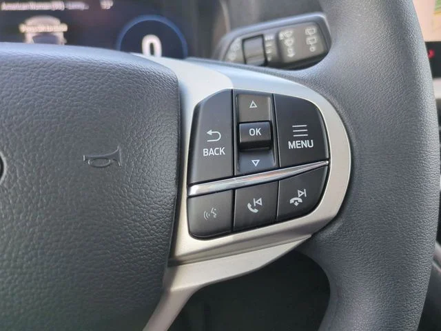 New 2026 Space White Metallic Ford Active 100A image 25