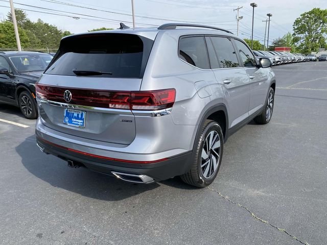 2025 Volkswagen Atlas SE w/Tech - Photo 6