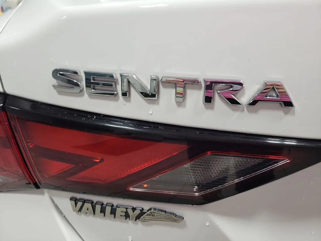 Used 2025 White Nissan SV image 15