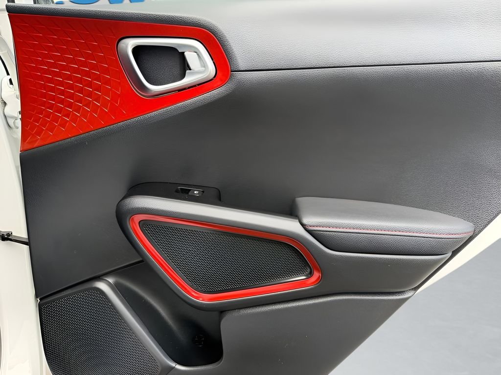 2022 Kia Soul Turbo - Photo 26